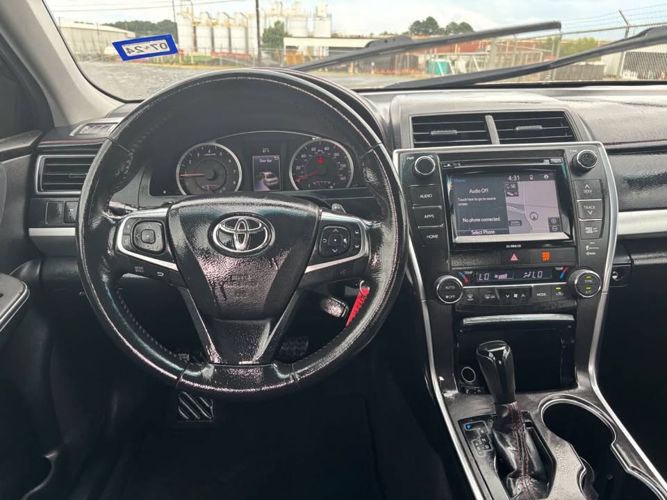 TOYOTA CAMRY 2016 XSE – Sport Luxury Sedan | Sunroof | Paddle Shifters | Call 📞 0244568056 | Pay Ghana Cedi (GHS) Equivalent