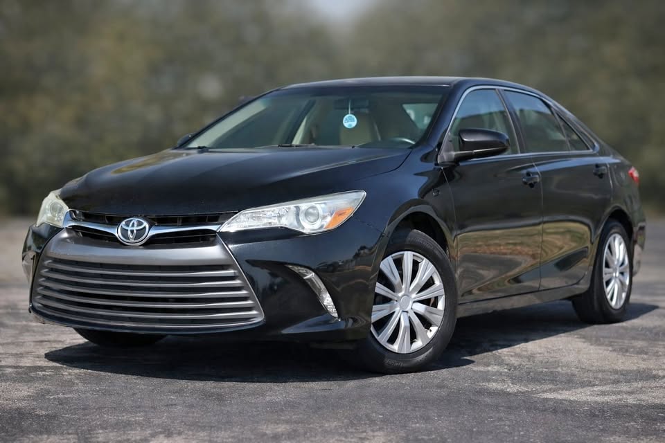 TOYOTA CAMRY 2017 LE – 2.5L Executive Sedan | Reliable Workhorse | Call 📞 0244568056 | Pay Ghana Cedi (GHS) Equivalent