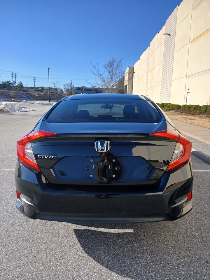 HONDA CIVIC 2017 LX – 81K Miles | Modern Steel Metallic | Call 📞 0244568056 | Pay Ghana Cedi (GHS) Equivalent