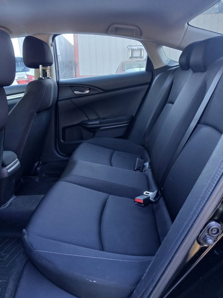 HONDA CIVIC 2017 LX – 81K Miles | Modern Steel Metallic | Call 📞 0244568056 | Pay Ghana Cedi (GHS) Equivalent