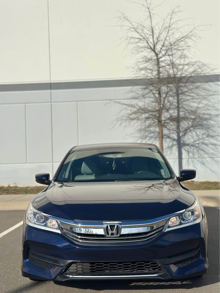 HONDA ACCORD 2017 LX – Obsidian Blue | 107k Miles | Call 📞 0244568056 | Pay Ghana Cedi (GHS) Equivalent