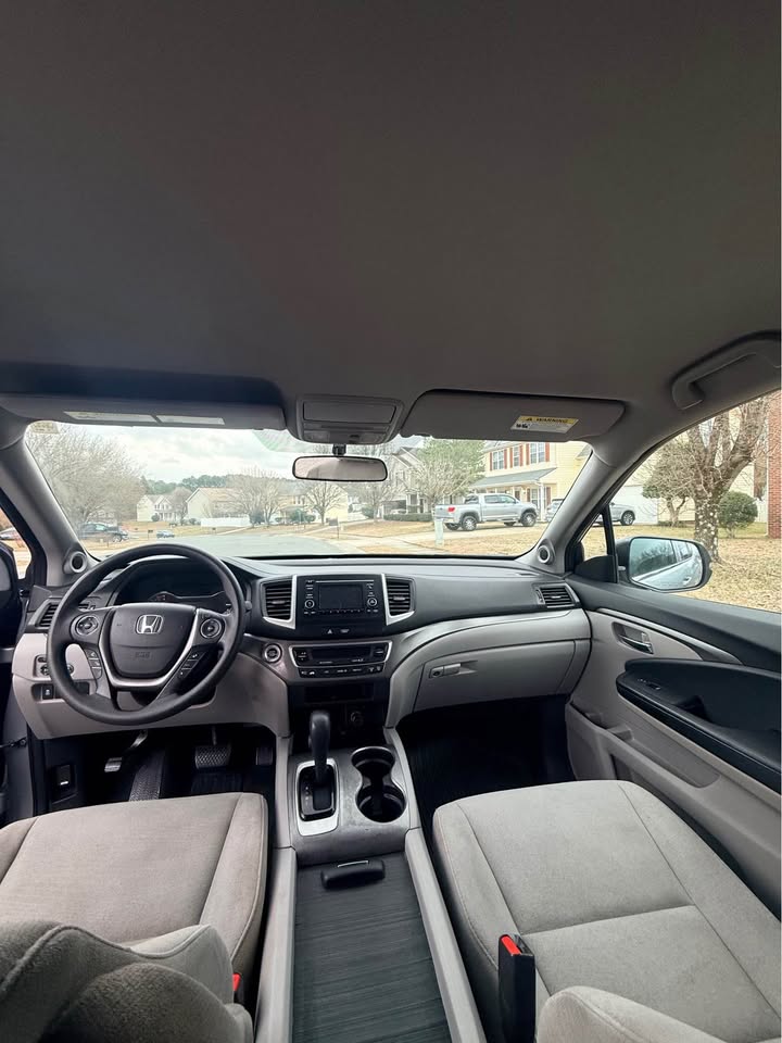 HONDA PILOT LX 2018 – Clean USA Import | Premium SUV Ghana | Call 📞 0244568056 | Pay Ghana Cedi (GHS) Equivalent