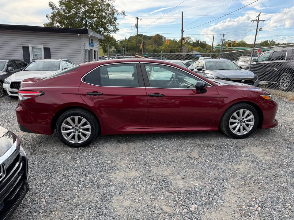 TOYOTA CAMRY 2018 LE – 69K Miles | Wine Red | Call 📞 0244568056 | Pay Ghana Cedi (GHS) Equivalent