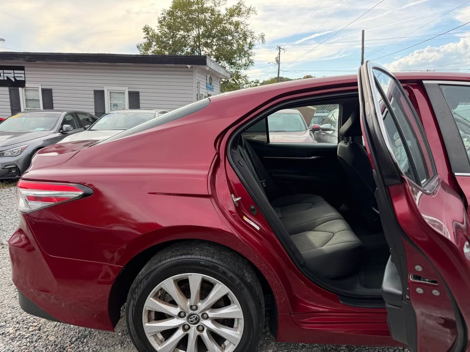 TOYOTA CAMRY 2018 LE – 69K Miles | Wine Red | Call 📞 0244568056 | Pay Ghana Cedi (GHS) Equivalent