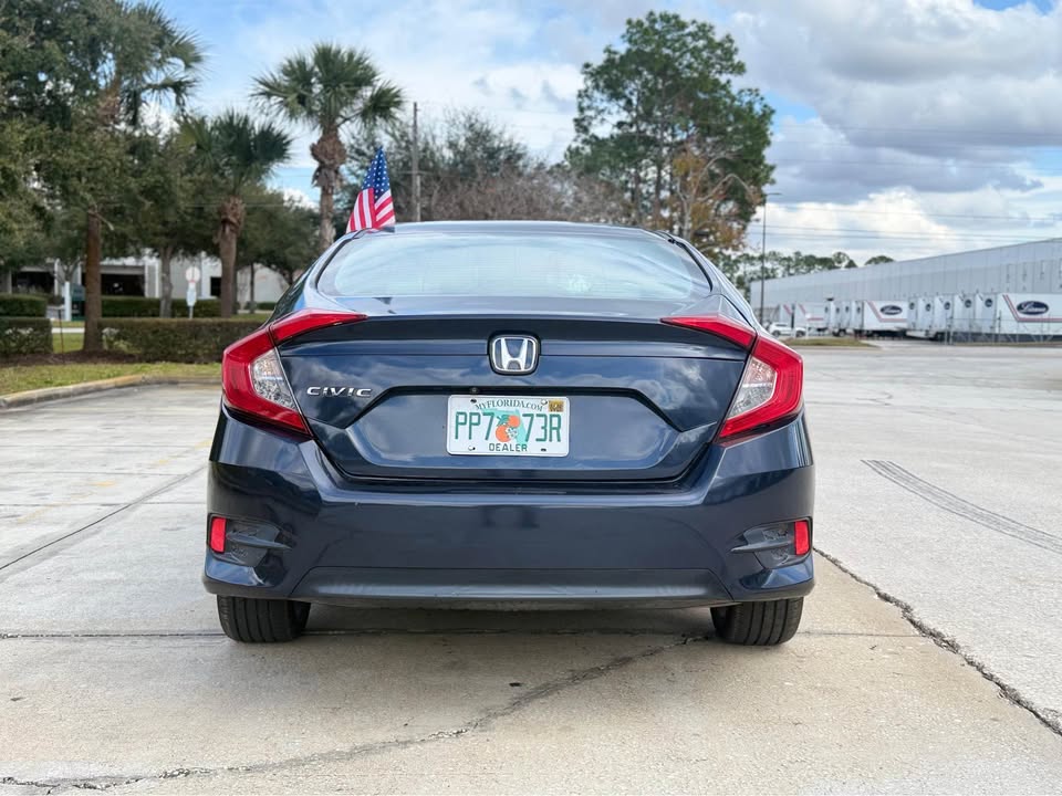 HONDA CIVIC 2018 LX – Cosmic Blue Metallic | Reliable Sedan Ghana | Call 📞 0244568056 | Pay Ghana Cedi (GHS) Equivalent