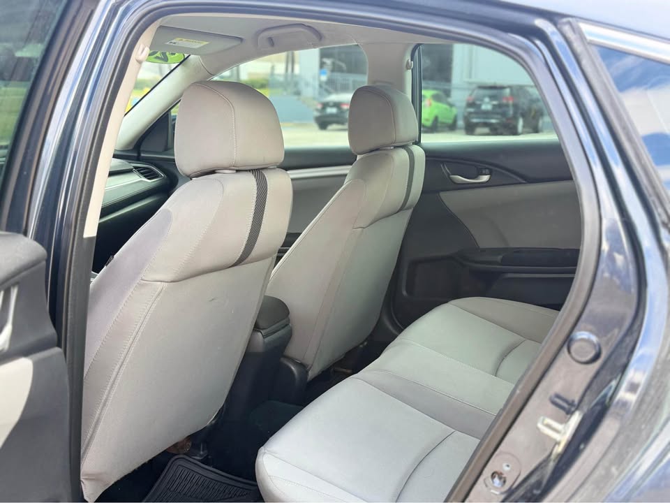 HONDA CIVIC 2018 LX – Cosmic Blue Metallic | Reliable Sedan Ghana | Call 📞 0244568056 | Pay Ghana Cedi (GHS) Equivalent