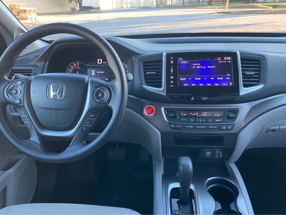 HONDA PILOT 2018 EX-L AWD w/ Rear Entertainment – Lunar Silver | Family SUV Ghana | Call 📞 0244568056 | Pay Ghana Cedi (GHS) Equivalent