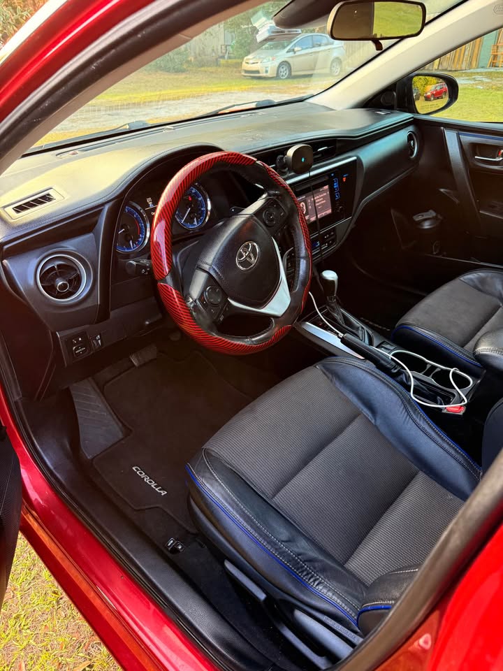TOYOTA COROLLA 2019 SE – 23K Miles | Barcelona Red Sport Edition | Call 📞 0244568056 | Pay Ghana Cedi (GHS) Equivalent