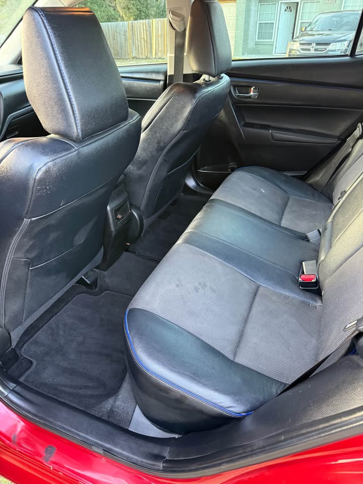 TOYOTA COROLLA 2019 SE – 23K Miles | Barcelona Red Sport Edition | Call 📞 0244568056 | Pay Ghana Cedi (GHS) Equivalent