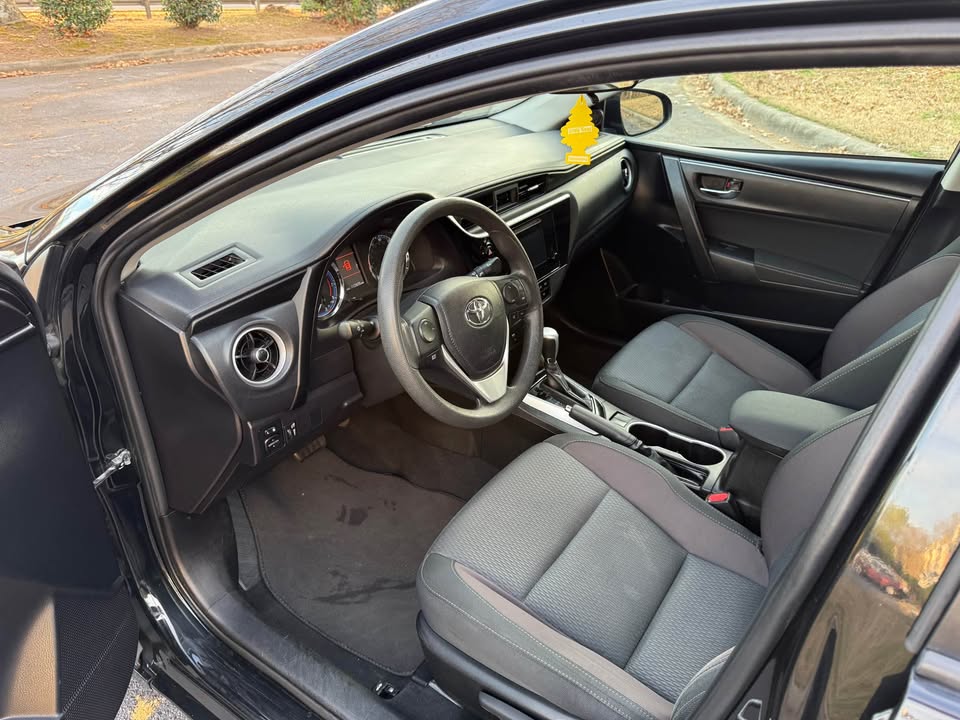 TOYOTA COROLLA 2019 LE – 112K Miles Executive Sedan | Black Sand Pearl | Call 📞 0244568056 | Pay Ghana Cedi (GHS) Equivalent