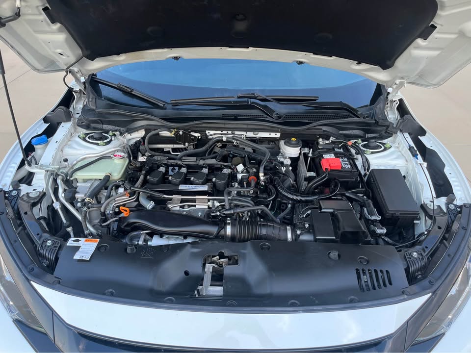 HONDA CIVIC HATCHBACK 2019 – 1.5L Turbo Sport | Platinum White | Call 📞 0244568056 | Pay Ghana Cedi (GHS) Equivalent