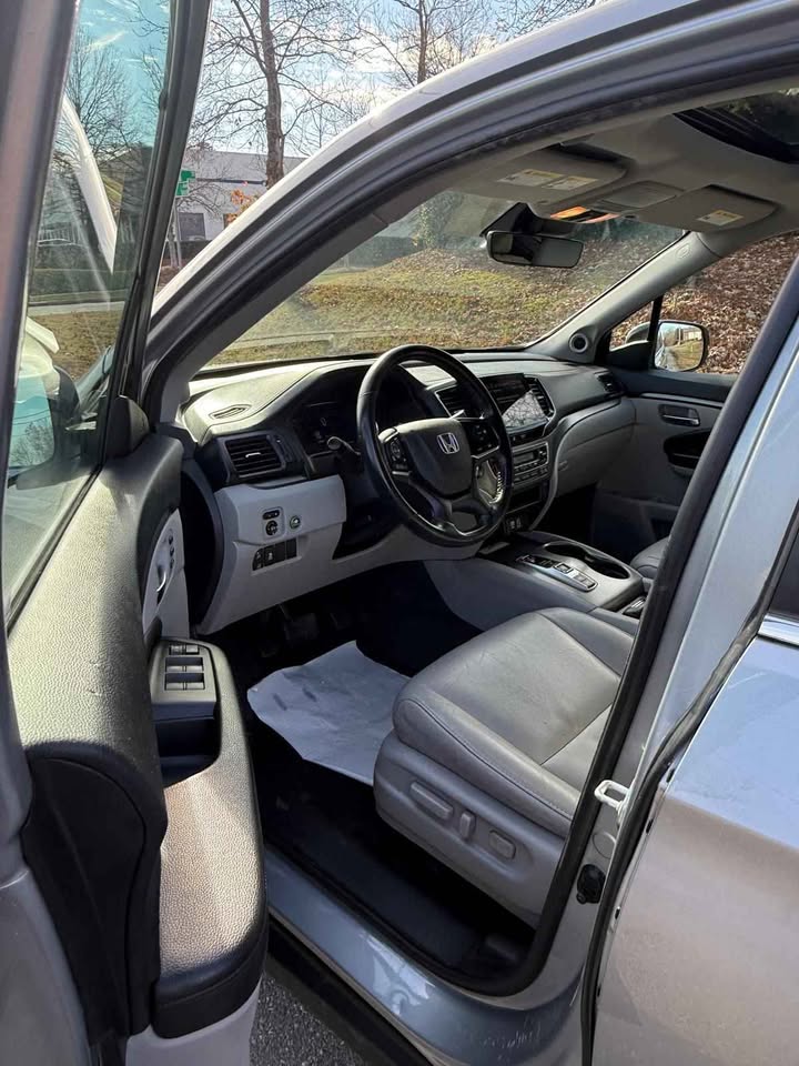 HONDA PILOT 2019 EX-L AWD – Lunar Silver USA Import | Premium SUV Ghana | Call 📞 0244568056 | Pay Ghana Cedi (GHS) Equivalent