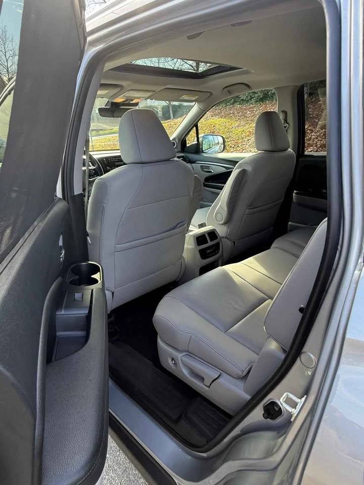 HONDA PILOT 2019 EX-L AWD – Lunar Silver USA Import | Premium SUV Ghana | Call 📞 0244568056 | Pay Ghana Cedi (GHS) Equivalent