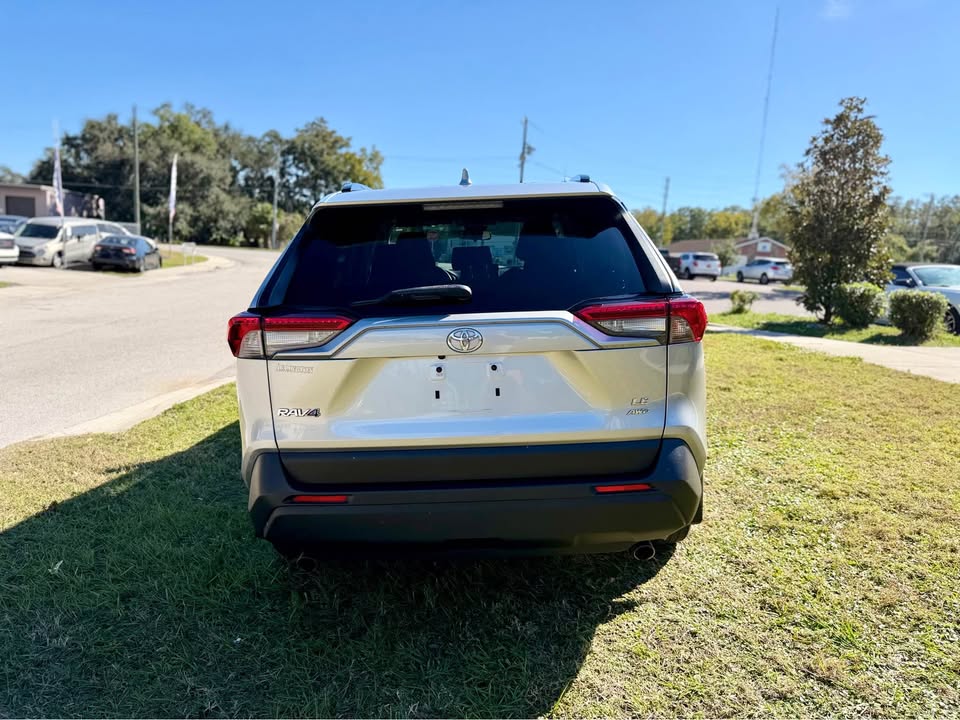 2019 TOYOTA RAV4 LE AWD – New Shape USA Import | Fuel-Efficient & Reliable SUV for Ghana Roads | Call 📞 0244568056 | Pay Ghana Cedi (GHS) Equivalent