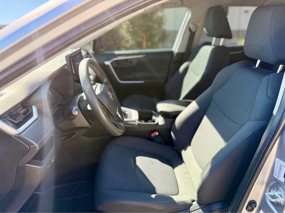 2019 TOYOTA RAV4 LE AWD – New Shape USA Import | Fuel-Efficient & Reliable SUV for Ghana Roads | Call 📞 0244568056 | Pay Ghana Cedi (GHS) Equivalent