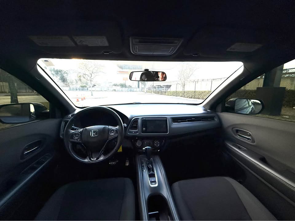 HONDA HR-V 2020 SPORT – Aegean Blue Metallic | 61k Miles Compact SUV Ghana | Call 📞 0244568056 | Pay GHS Equivalent