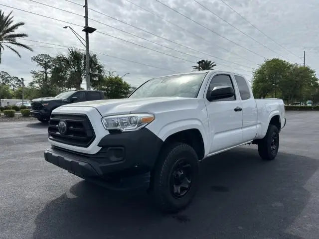 TOYOTA TACOMA 2020 SR – Super White | Strong Pickup | Call 📞 0244568056 | Pay Ghana Cedi (GHS) Equivalent