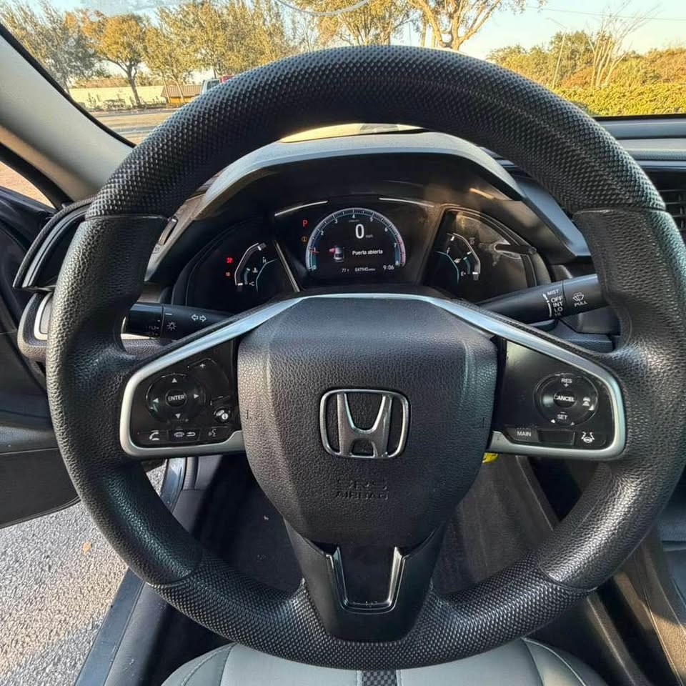 HONDA CIVIC 2021 LX – Modern Steel Gray | Honda Sensing Safety | Call 📞 0244568056 | Pay Ghana Cedi (GHS) Equivalent