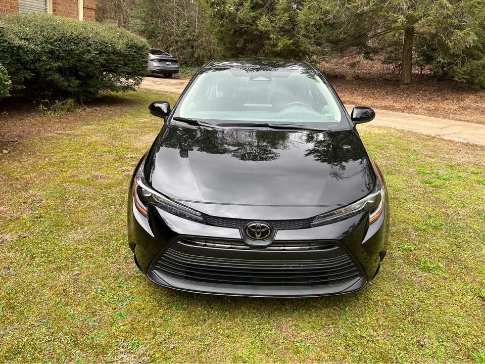 TOYOTA COROLLA 2024 LE – Midnight Black | Wireless Apple CarPlay | Call 📞 0244568056 | Pay Ghana Cedi (GHS) Equivalent