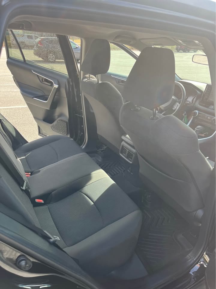 2022 TOYOTA RAV4 – Clean USA Import SUV Ghana | Call 📞 0244568056 | Pay Ghana Cedi (GHS) Equivalent