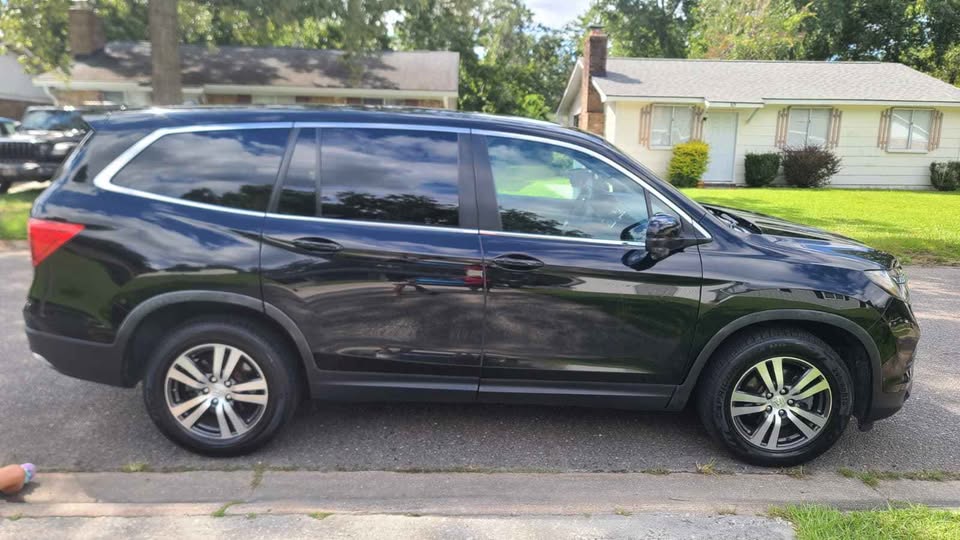 Honda Pilot 2017– Clean USA Import | Premium SUV Ghana | Call 📞 0244568056 | Pay Ghana Cedi (GHS) Equivalent