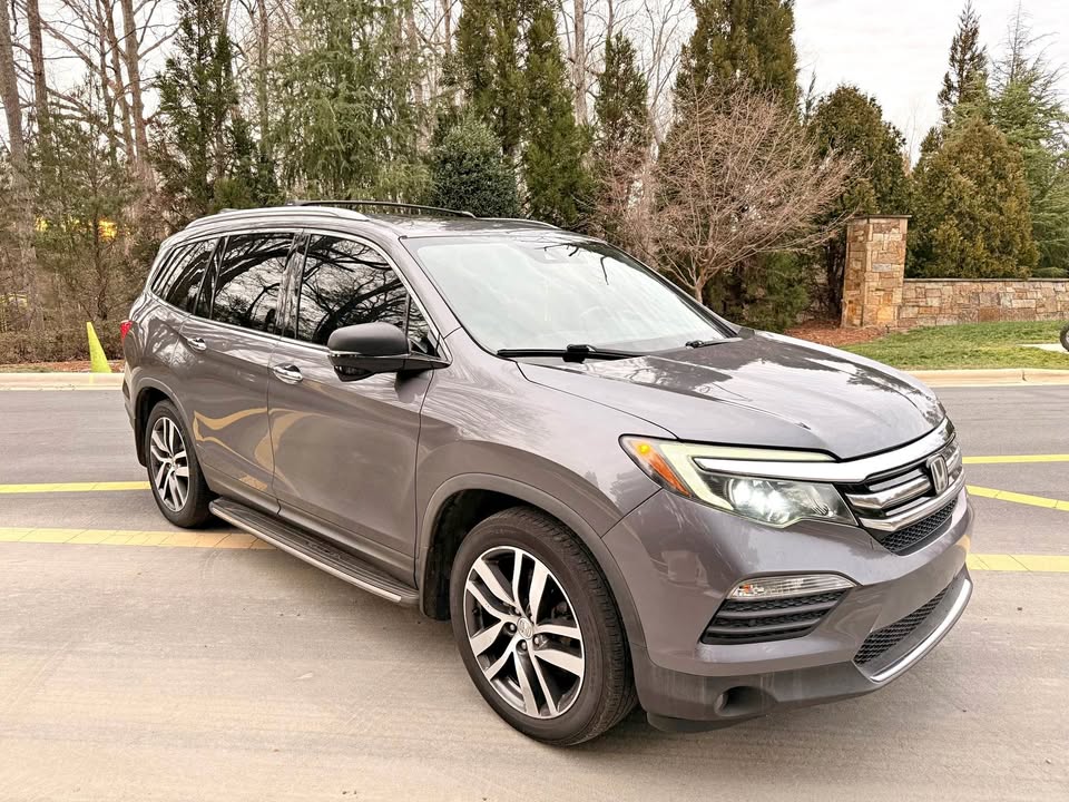 HONDA PILOT TOURING 2017 – Clean USA Import | 8-Seater SUV Ghana | Call 📞 0244568056 | Pay Ghana Cedi (GHS) Equivalent