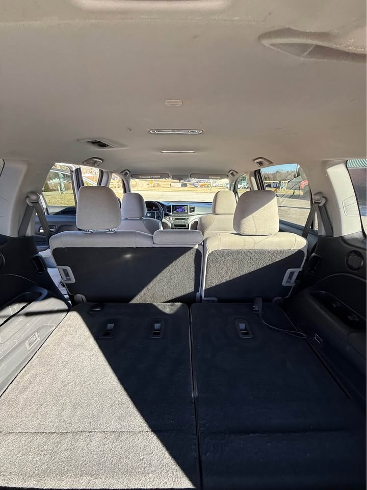 HONDA PILOT 2017 – Clean USA Import | 8-Seater SUV Ghana | Call 📞 0244568056 | Pay Ghana Cedi (GHS) Equivalent