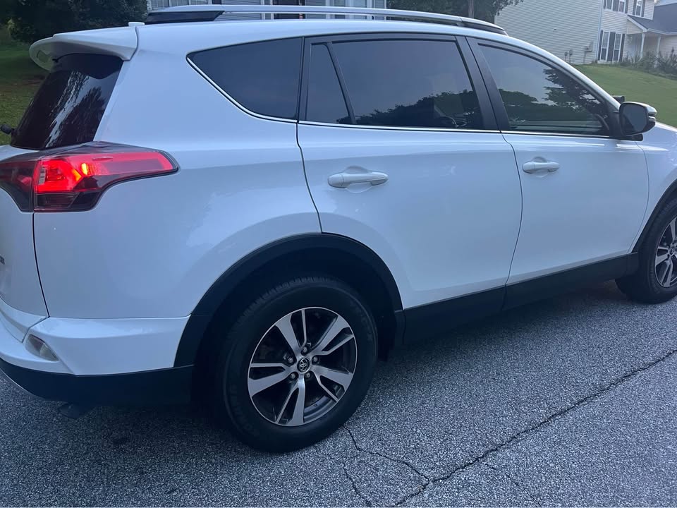 TOYOTA RAV4 2018 XLE – Clean USA Import | SUV Ghana | Call 📞 0244568056 | Pay Ghana Cedi (GHS) Equivalent