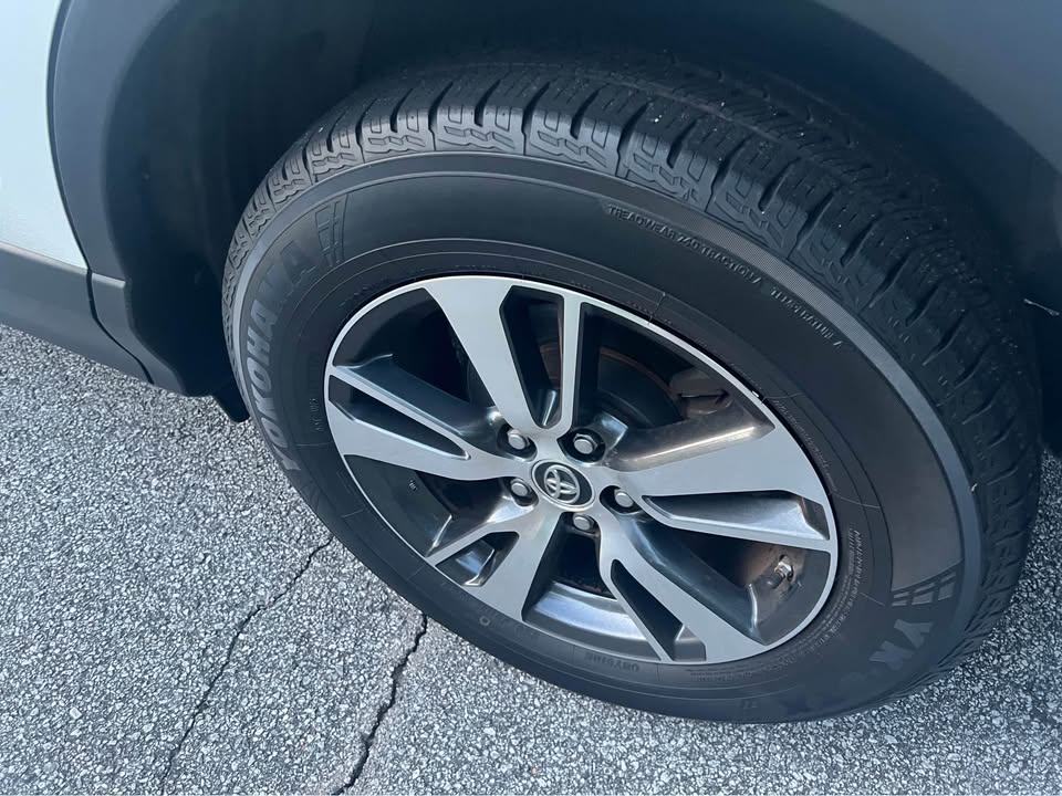 TOYOTA RAV4 2018 XLE – Clean USA Import | SUV Ghana | Call 📞 0244568056 | Pay Ghana Cedi (GHS) Equivalent