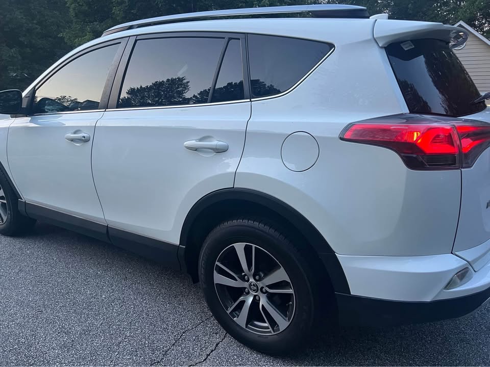 TOYOTA RAV4 2018 XLE – Clean USA Import | SUV Ghana | Call 📞 0244568056 | Pay Ghana Cedi (GHS) Equivalent