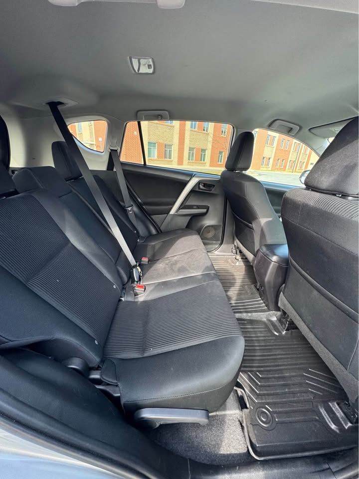 2016 TOYOTA RAV4 AWD – Clean USA Import | SUV Ghana | Call 📞 0244568056 | Pay Ghana Cedi (GHS) Equivalent