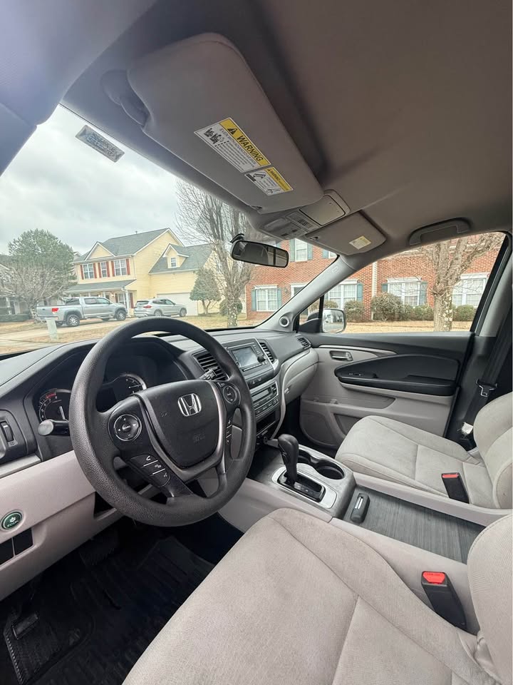 HONDA PILOT 2018 LX – Clean USA Import | 8-Seater SUV Ghana | Call 📞 0244568056 | Pay Ghana Cedi (GHS) Equivalent