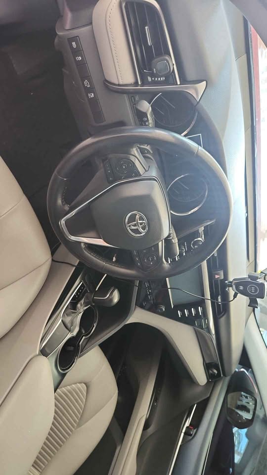 2019 TOYOTA CAMRY SE – Clean USA Import Sedan Ghana | Call 📞 0244568056 | Pay Ghana Cedi (GHS) Equivalent