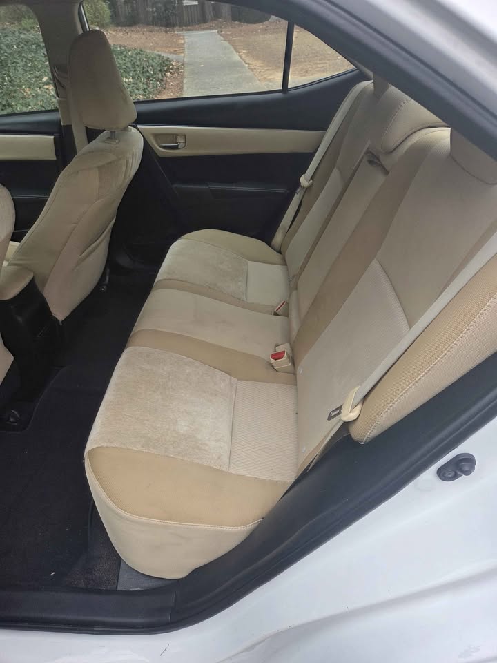 TOYOTA COROLLA 2017 LE – Reliable Daily Sedan | White | Call 📞 0244568056 | Pay Ghana Cedi (GHS) Equivalent
