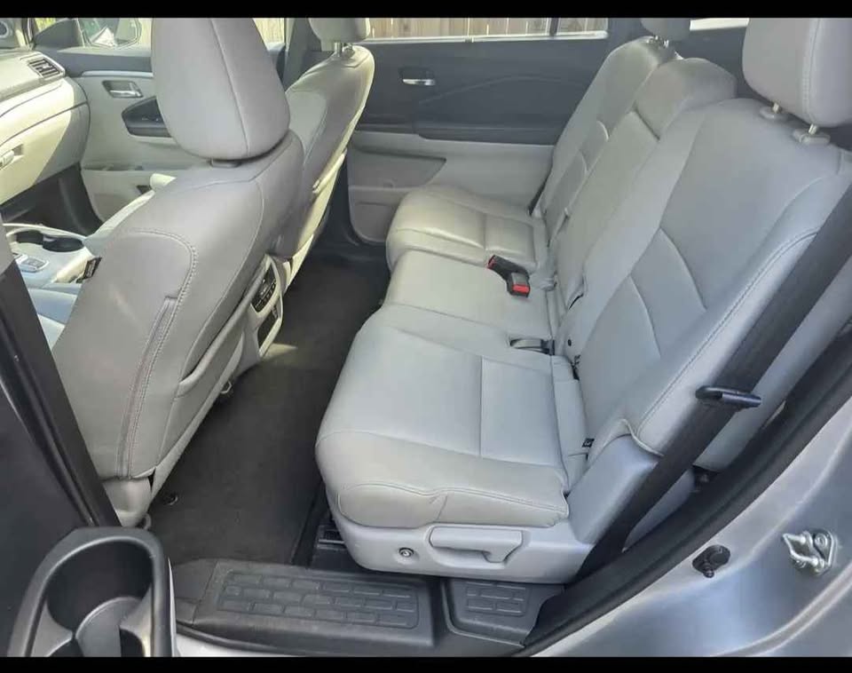 HONDA PILOT 2021 SE AWD – Lunar Silver USA Import | Premium SUV Ghana | Call 📞 0244568056 | Pay Ghana Cedi (GHS) Equivalent