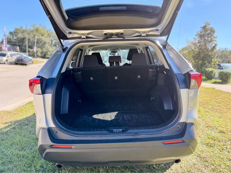 2019 TOYOTA RAV4 LE AWD – USA Import | Spacious & Reliable Family AWD SUV Ghana | Call 📞 0244568056 | Pay Ghana Cedi (GHS) Equivalent