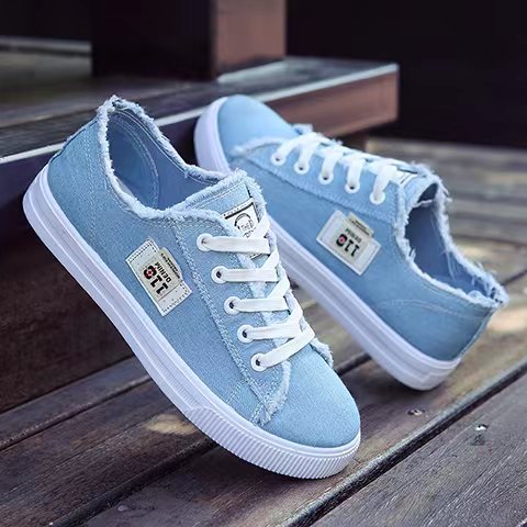 Ladies Sneakers – Casual, Athletic, & Fashionable Women’s Footwear