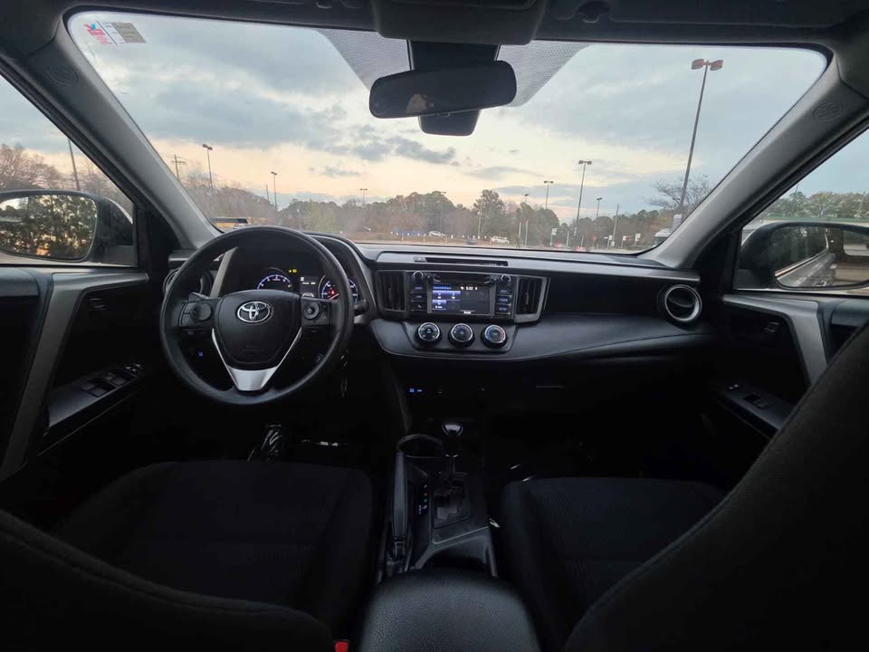 TOYOTA RAV4 2018 LE AWD – New Shape USA Import | SUV for Adventure Ghana | Call 📞 0244568056 | Pay Ghana Cedi (GHS) Equivalent